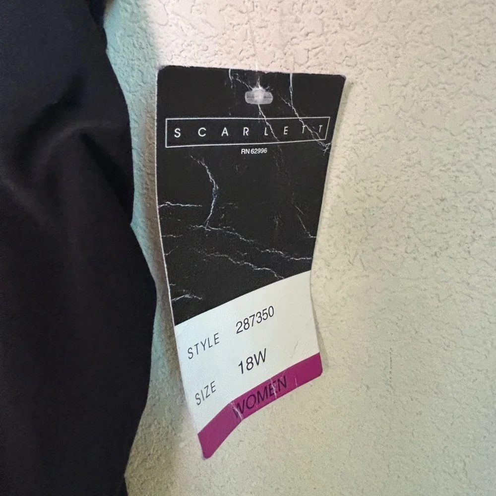 NWT Scarlett Black Drape Scoop Neck Short Sleeve Ruched Cocktail Party Dress 18W